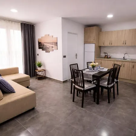 Apartment, Sea View, 2 Bathrooms, Near Siam Park アパート *