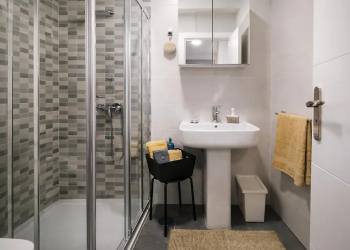 Relax In 5 Posti Letto Vicino Bus Stop Lägenhet